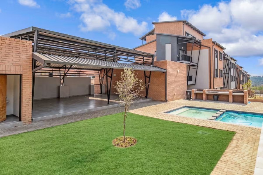 To Let 2 Bedroom Property for Rent in Vorna Valley Gauteng