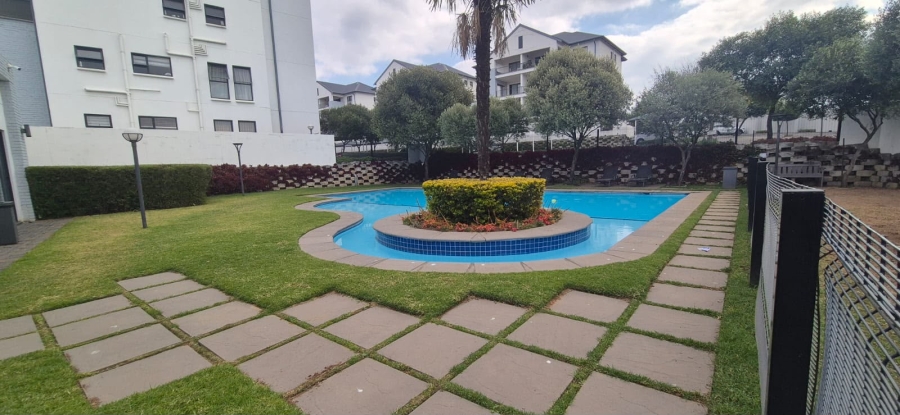 1 Bedroom Property for Sale in Bryanston Gauteng