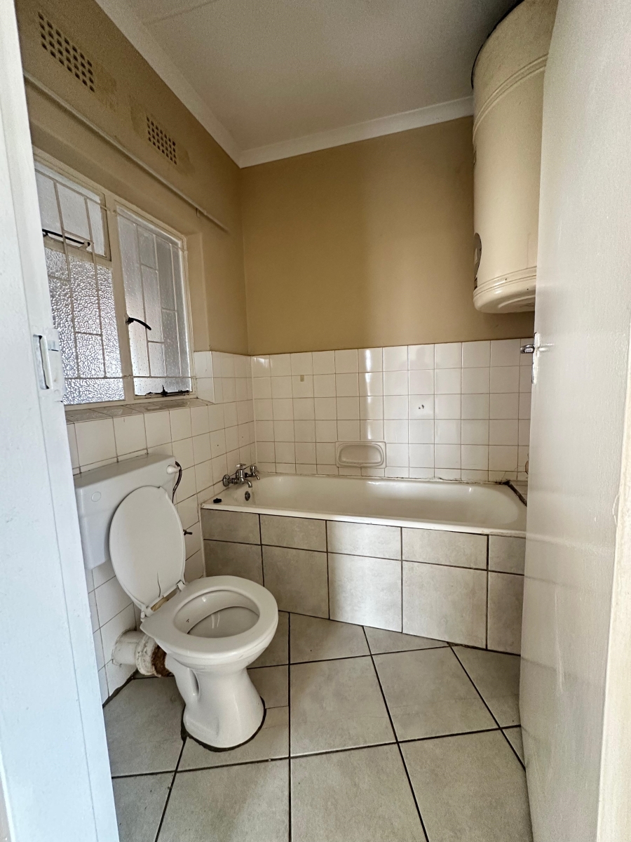 To Let 2 Bedroom Property for Rent in Sunnyridge Gauteng
