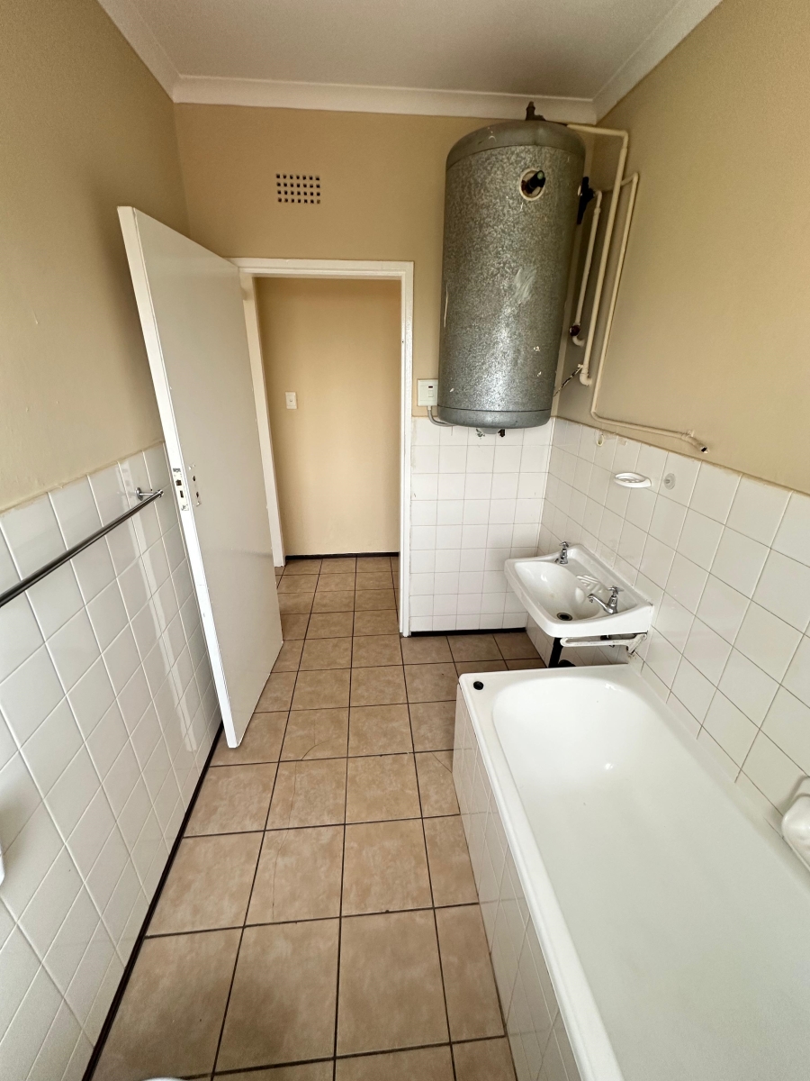 To Let 2 Bedroom Property for Rent in Sunnyridge Gauteng