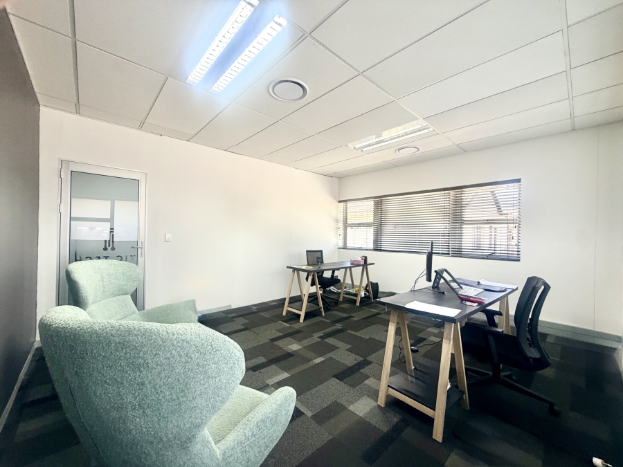 To Let Commercial Property for Rent in Lakefield Gauteng
