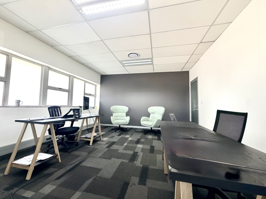 To Let Commercial Property for Rent in Lakefield Gauteng