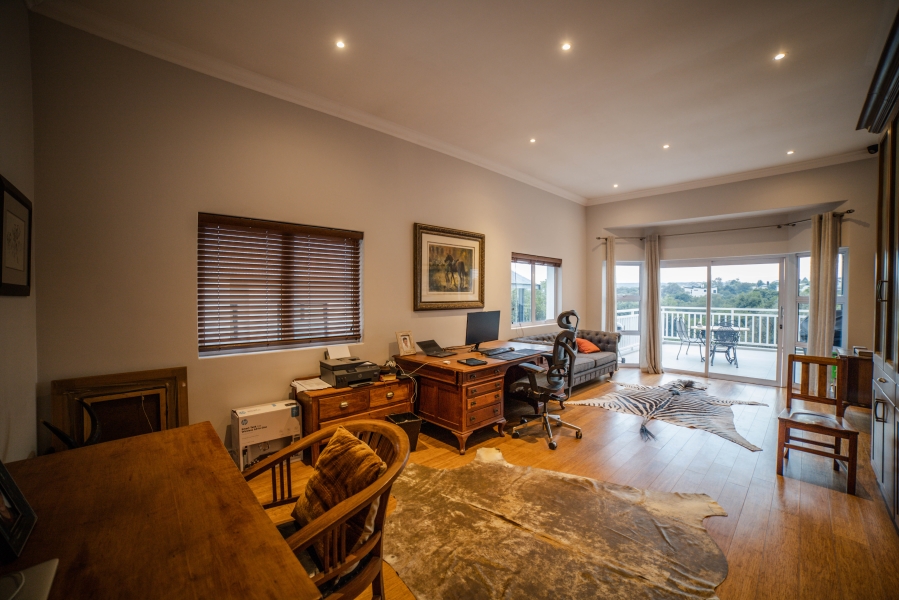 5 Bedroom Property for Sale in Helderfontein Estate Gauteng