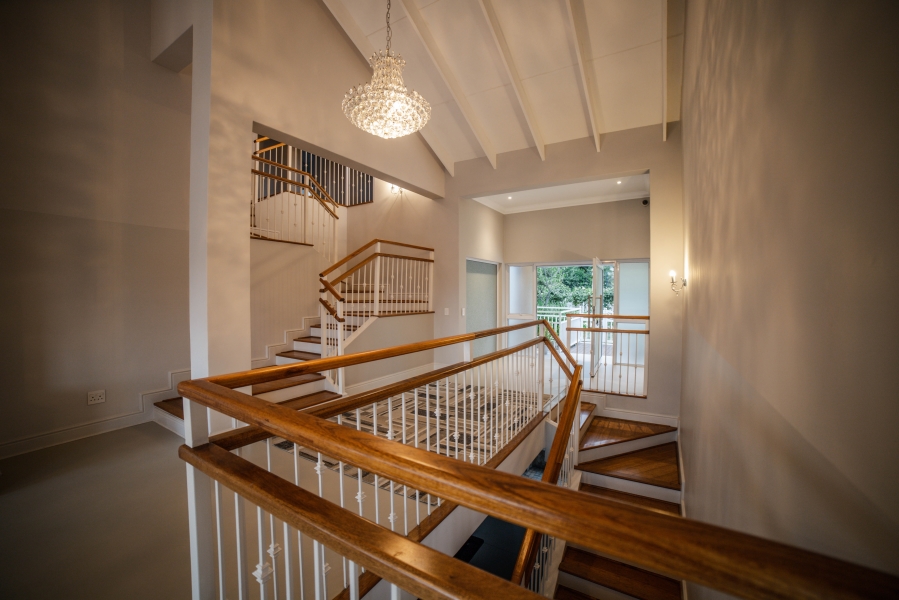 5 Bedroom Property for Sale in Helderfontein Estate Gauteng