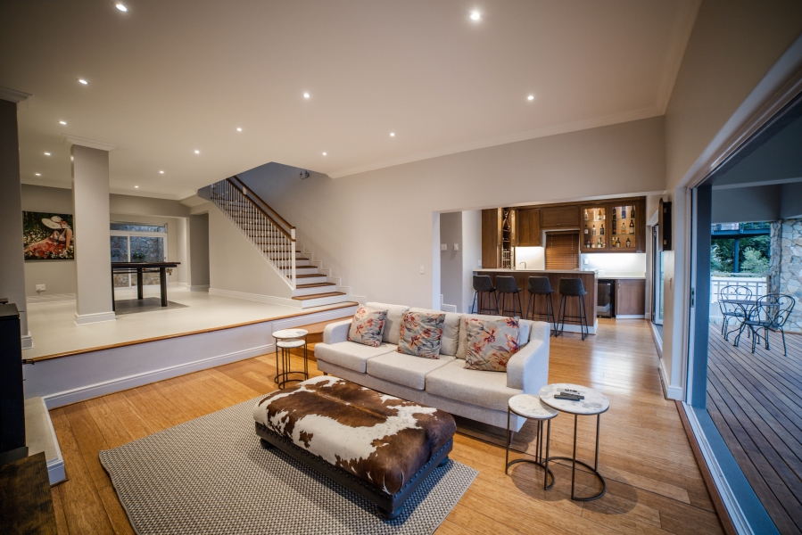 5 Bedroom Property for Sale in Helderfontein Estate Gauteng