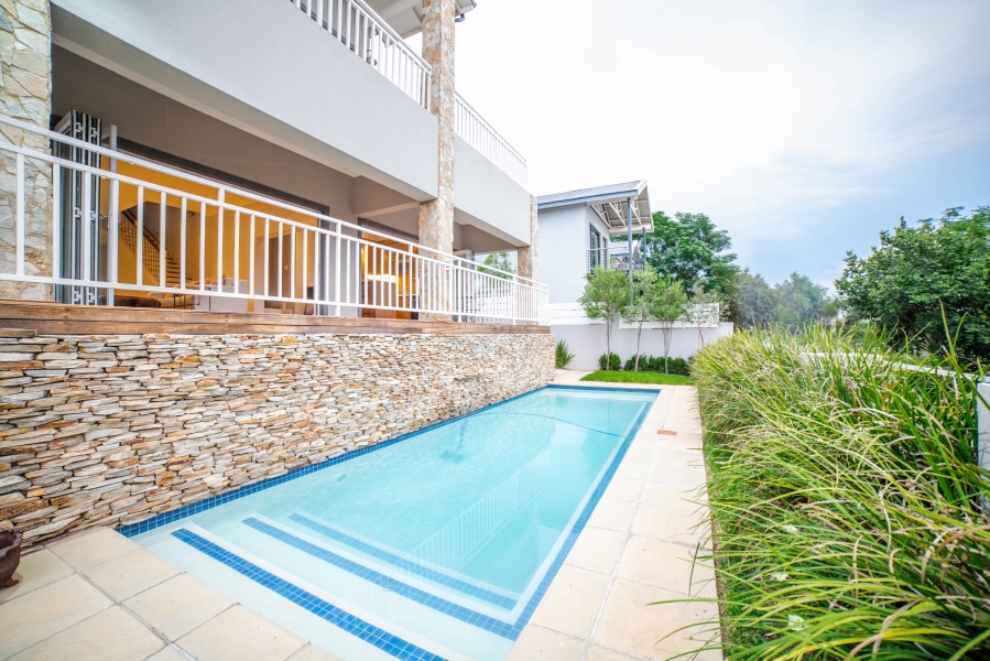 5 Bedroom Property for Sale in Helderfontein Estate Gauteng