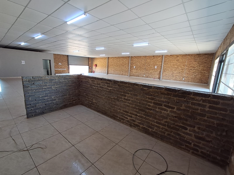 To Let Commercial Property for Rent in De Deur Gauteng