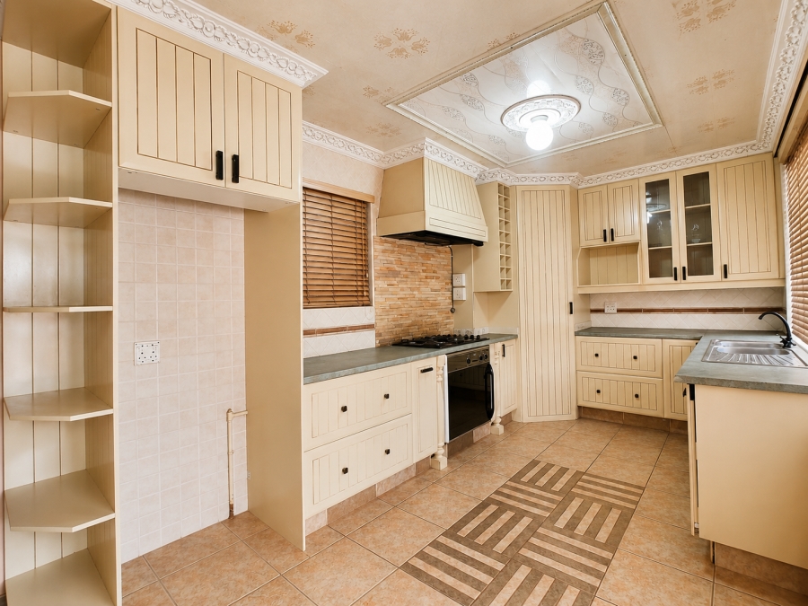 4 Bedroom Property for Sale in Risiville Gauteng