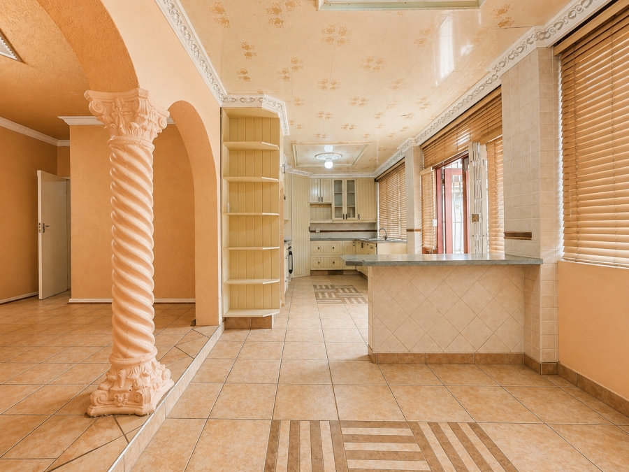 4 Bedroom Property for Sale in Risiville Gauteng