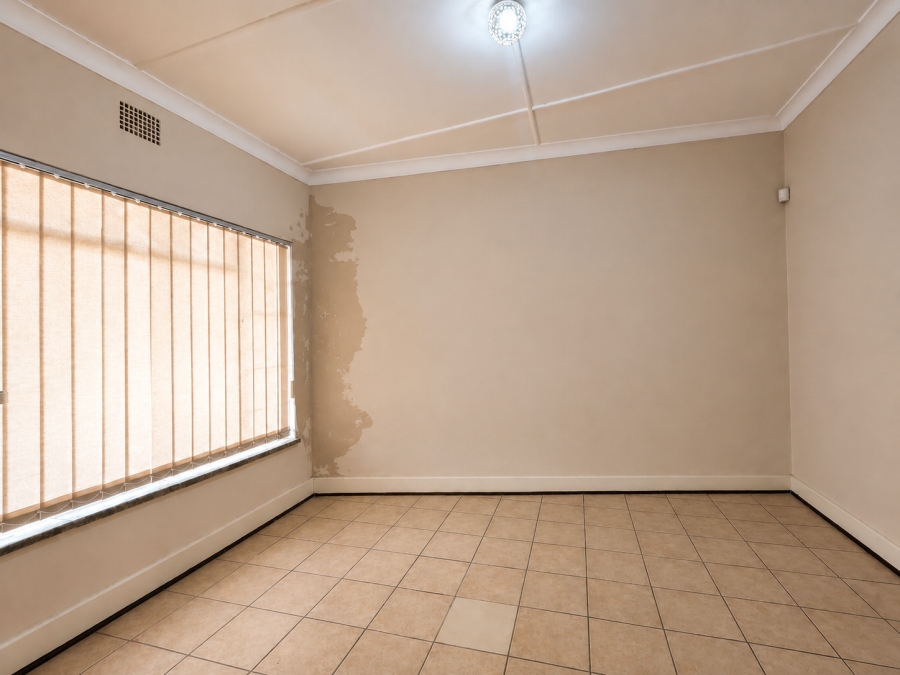 4 Bedroom Property for Sale in Risiville Gauteng