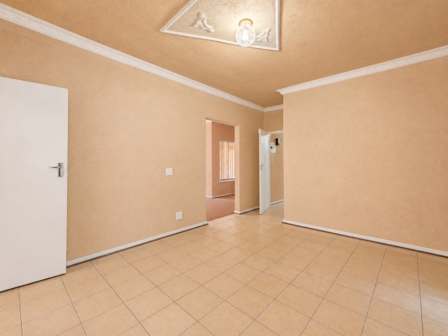 4 Bedroom Property for Sale in Risiville Gauteng
