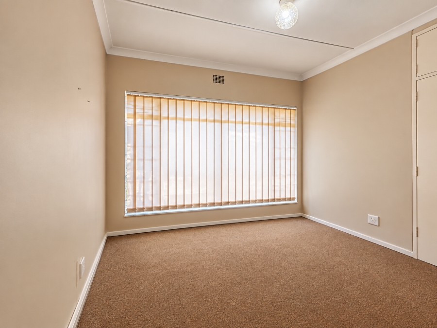 4 Bedroom Property for Sale in Risiville Gauteng