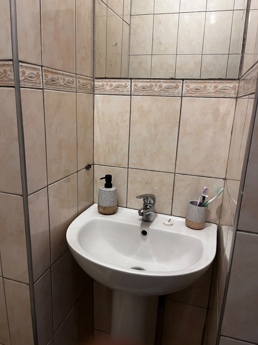 1 Bedroom Property for Sale in Heidelberg Gauteng