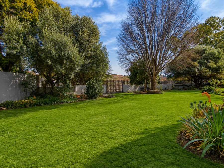 3 Bedroom Property for Sale in Three Rivers East Gauteng