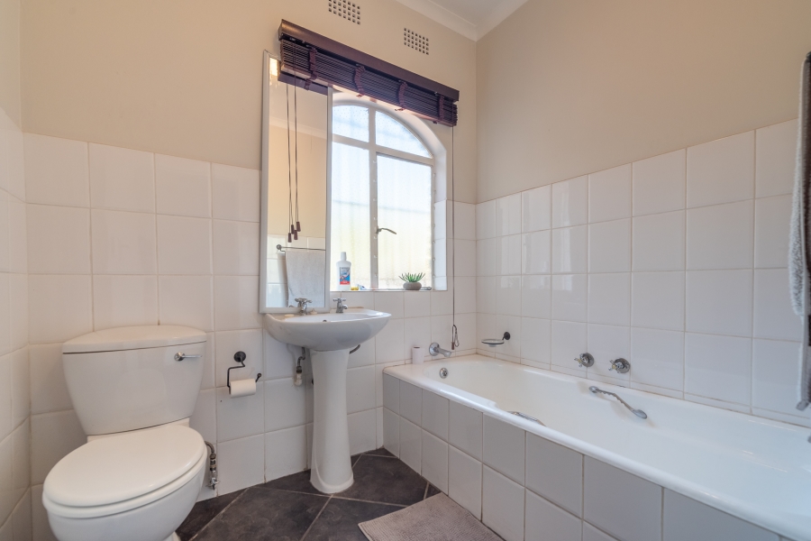 3 Bedroom Property for Sale in Bryanston Gauteng