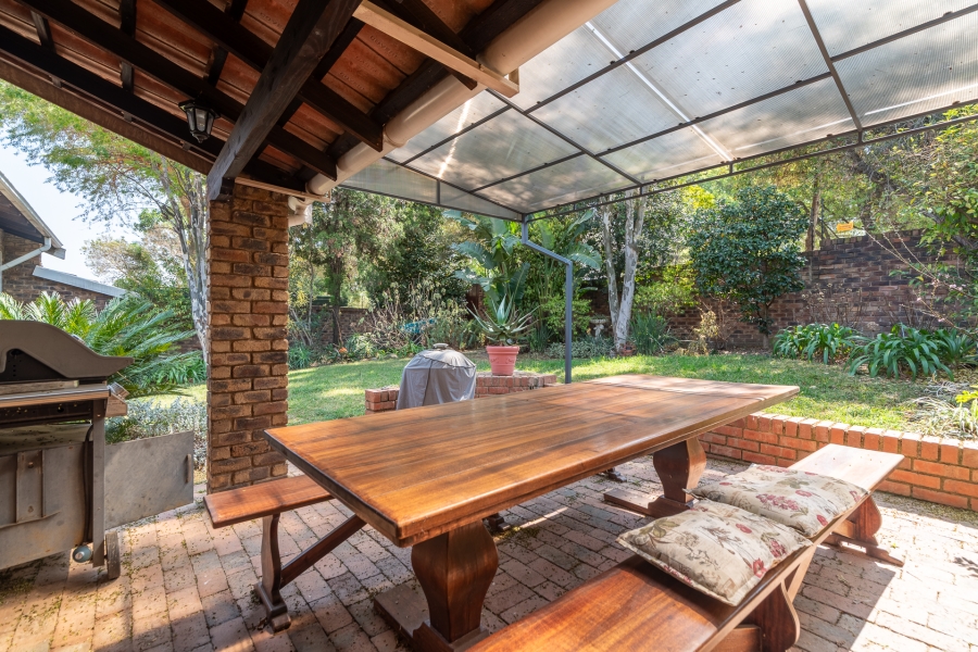 3 Bedroom Property for Sale in Bryanston Gauteng