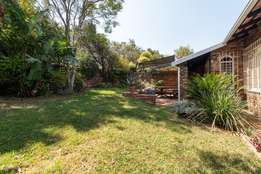 3 Bedroom Property for Sale in Bryanston Gauteng