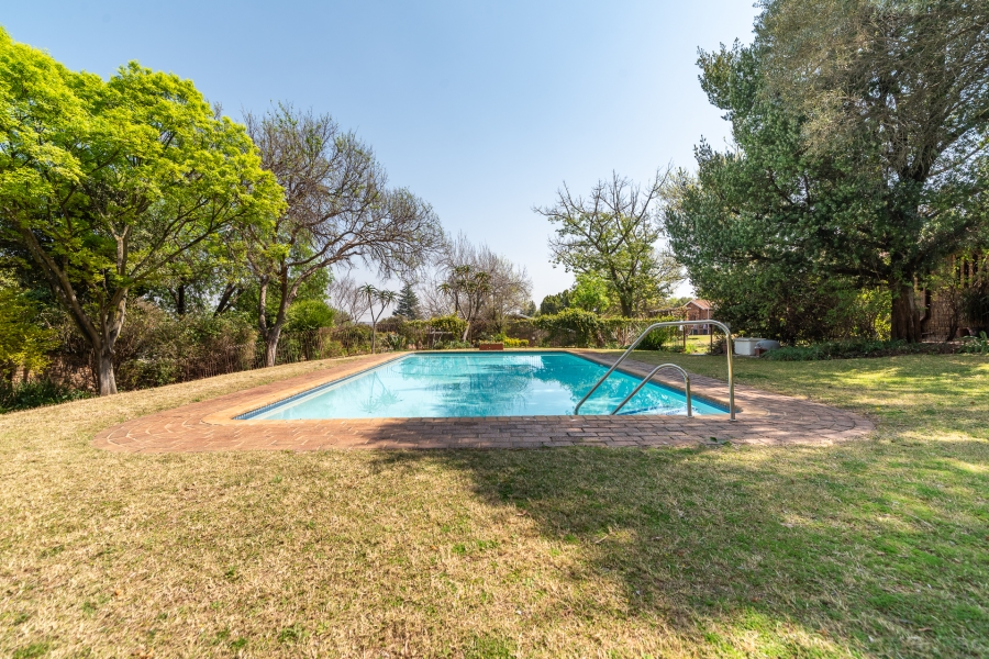 3 Bedroom Property for Sale in Bryanston Gauteng