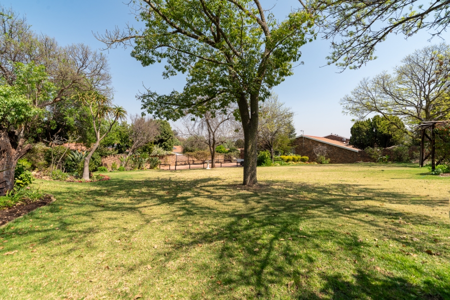 3 Bedroom Property for Sale in Bryanston Gauteng