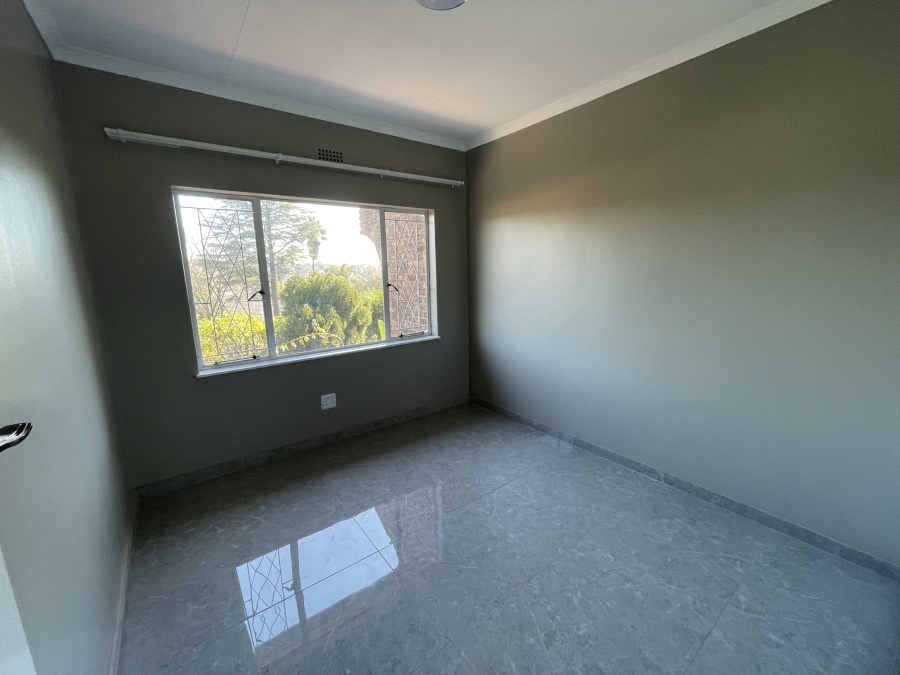 To Let 3 Bedroom Property for Rent in Kew Gauteng