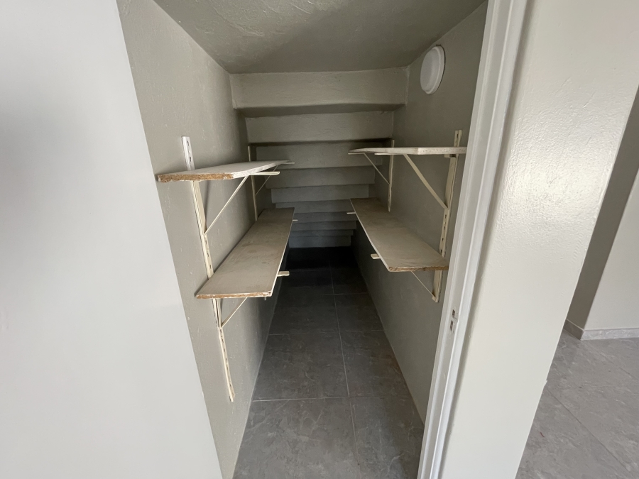 To Let 3 Bedroom Property for Rent in Kew Gauteng