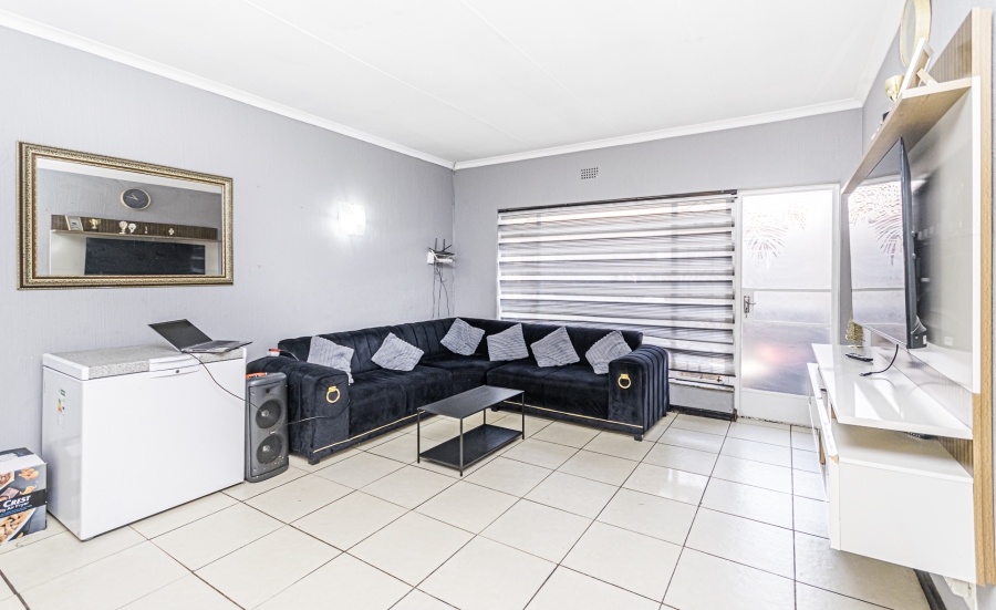 2 Bedroom Property for Sale in Florida Gauteng