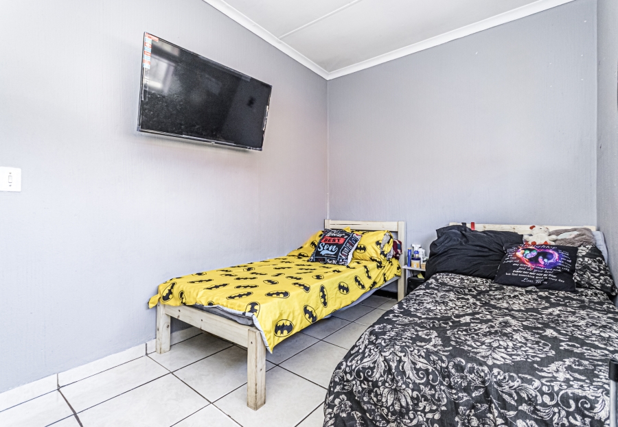2 Bedroom Property for Sale in Florida Gauteng