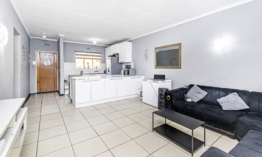2 Bedroom Property for Sale in Florida Gauteng