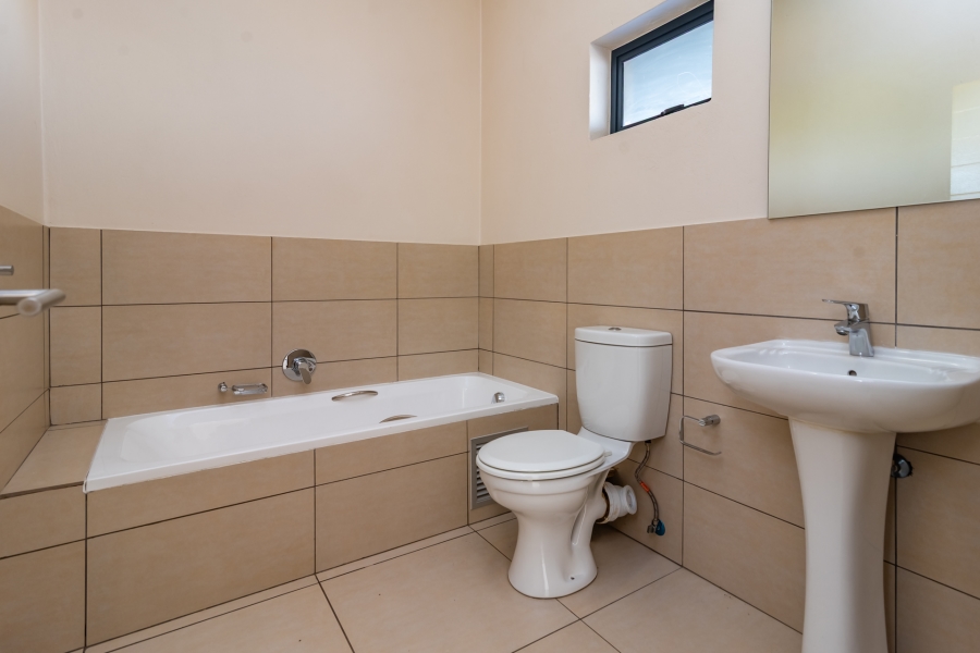 2 Bedroom Property for Sale in Jackal Creek Golf Estate Gauteng