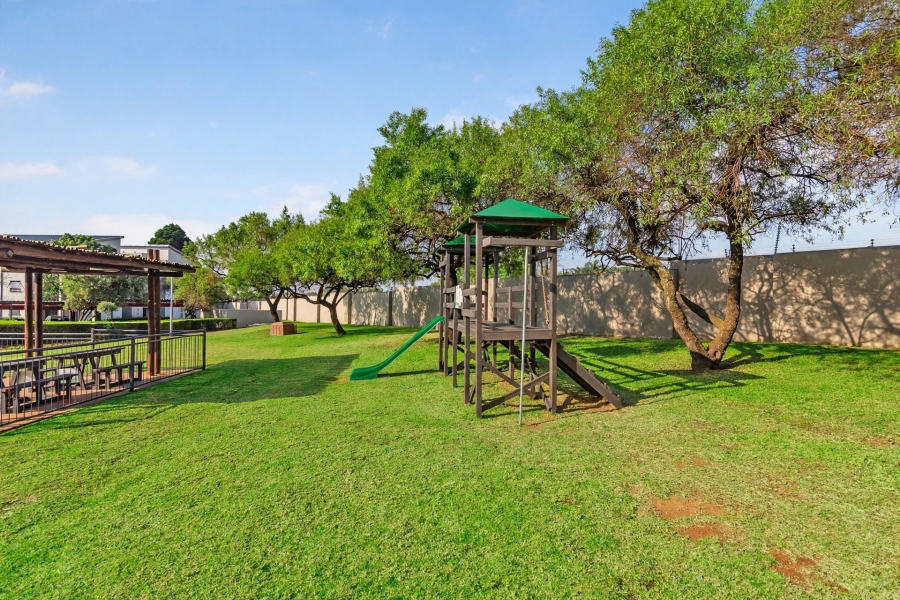 2 Bedroom Property for Sale in Jackal Creek Golf Estate Gauteng