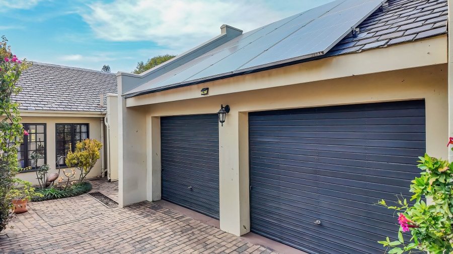3 Bedroom Property for Sale in Lonehill Gauteng