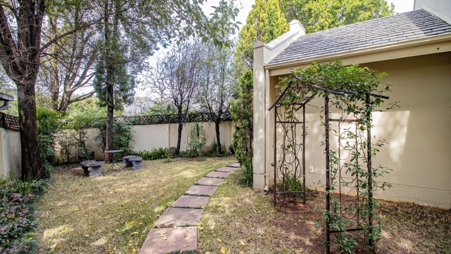 3 Bedroom Property for Sale in Lonehill Gauteng