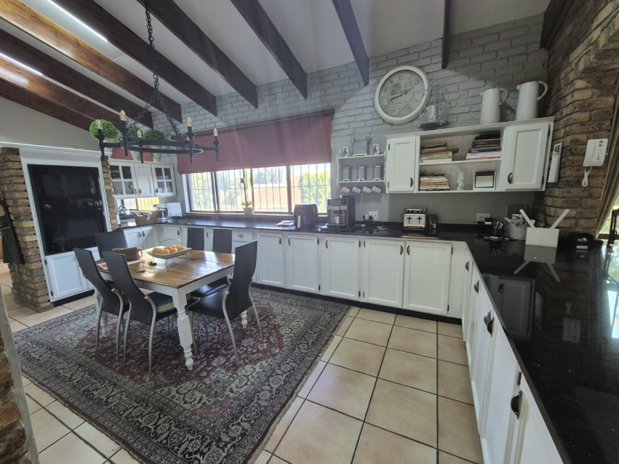 3 Bedroom Property for Sale in Glenvista Gauteng
