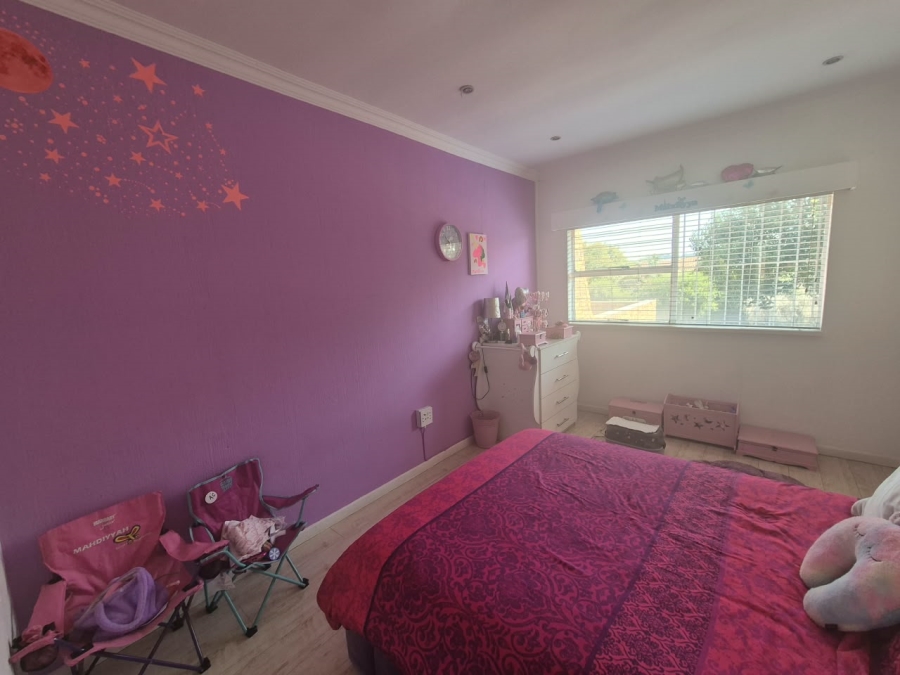 4 Bedroom Property for Sale in Bassonia Gauteng