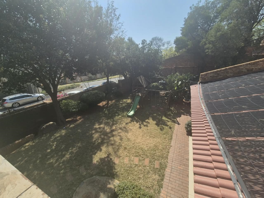 4 Bedroom Property for Sale in Bassonia Gauteng