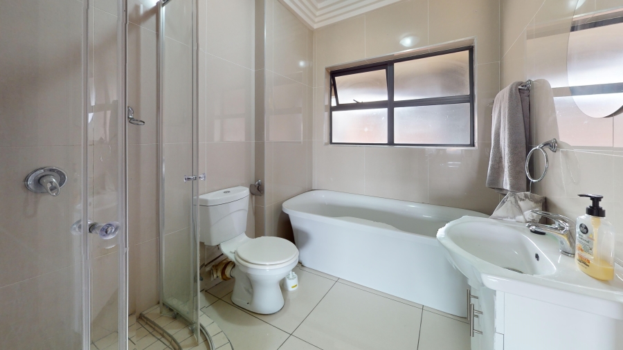 2 Bedroom Property for Sale in Eveleigh Gauteng