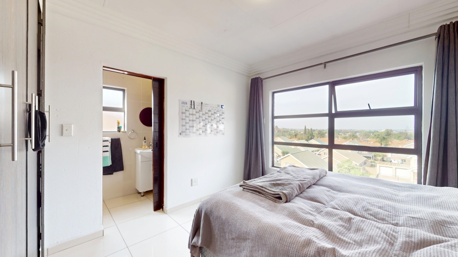 2 Bedroom Property for Sale in Eveleigh Gauteng