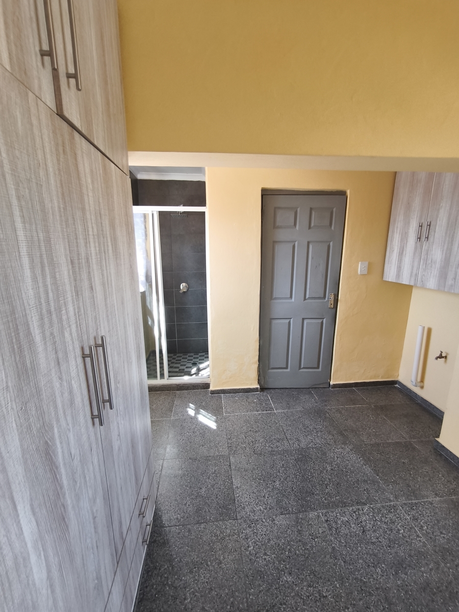1 Bedroom Property for Sale in Cinderella Gauteng