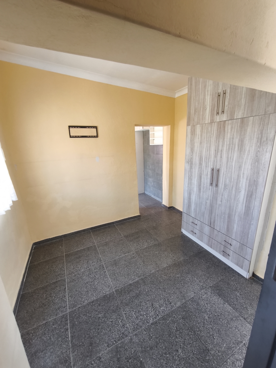 1 Bedroom Property for Sale in Cinderella Gauteng