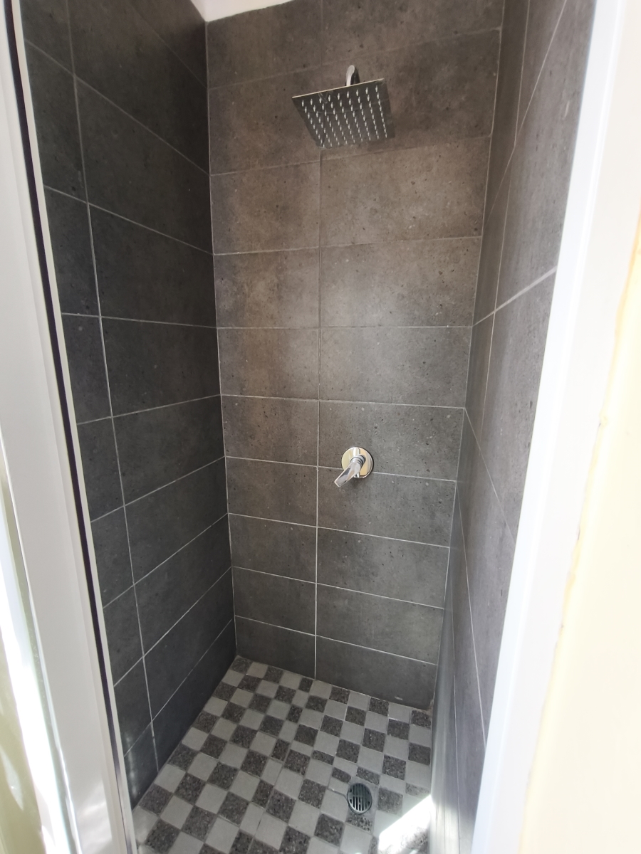 1 Bedroom Property for Sale in Cinderella Gauteng