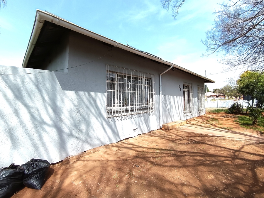 3 Bedroom Property for Sale in Brakpan Central Gauteng
