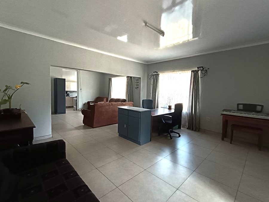 3 Bedroom Property for Sale in Brakpan Central Gauteng