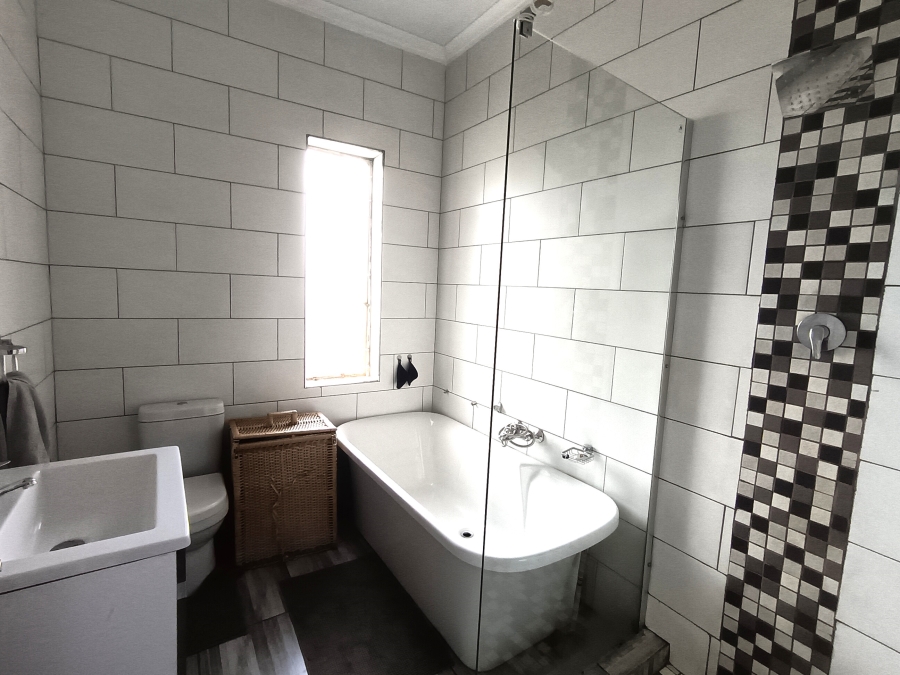 3 Bedroom Property for Sale in Brakpan Central Gauteng