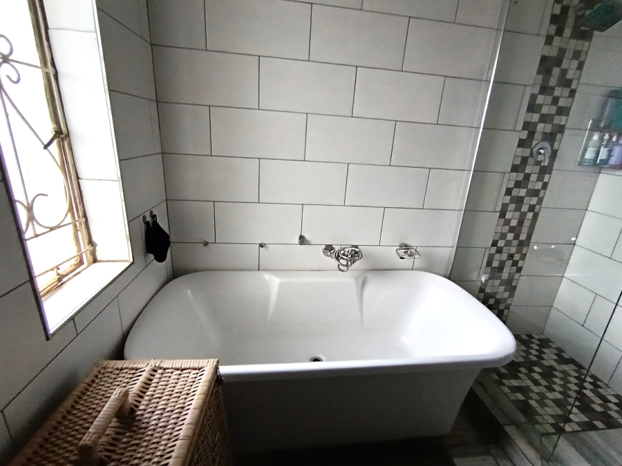 3 Bedroom Property for Sale in Brakpan Central Gauteng