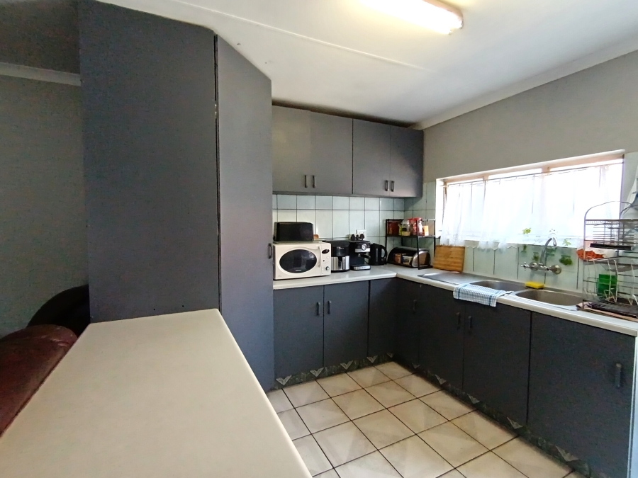 3 Bedroom Property for Sale in Brakpan Central Gauteng