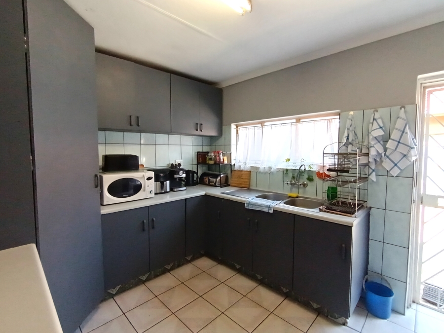 3 Bedroom Property for Sale in Brakpan Central Gauteng