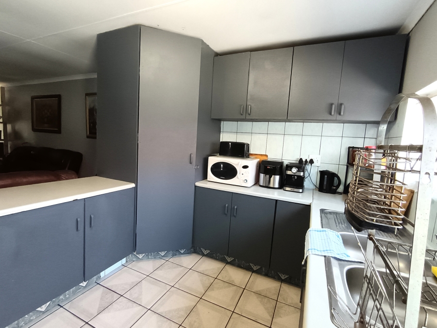 3 Bedroom Property for Sale in Brakpan Central Gauteng