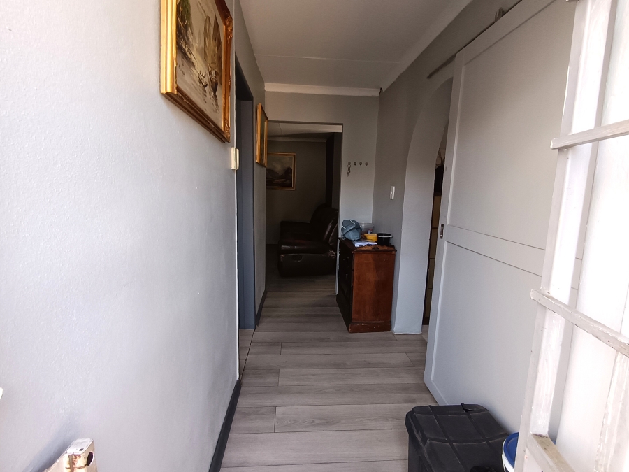 3 Bedroom Property for Sale in Brakpan Central Gauteng