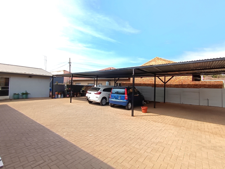 3 Bedroom Property for Sale in Brakpan Central Gauteng