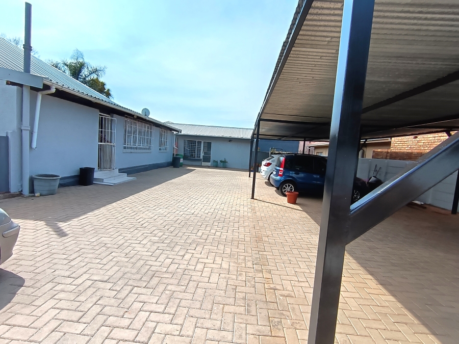 3 Bedroom Property for Sale in Brakpan Central Gauteng